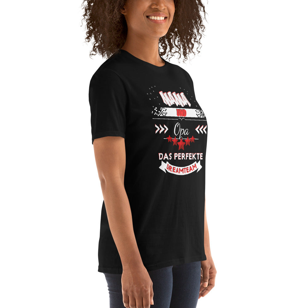 Mom and Grandpa - A perfect dream team Unisex T-Shirt