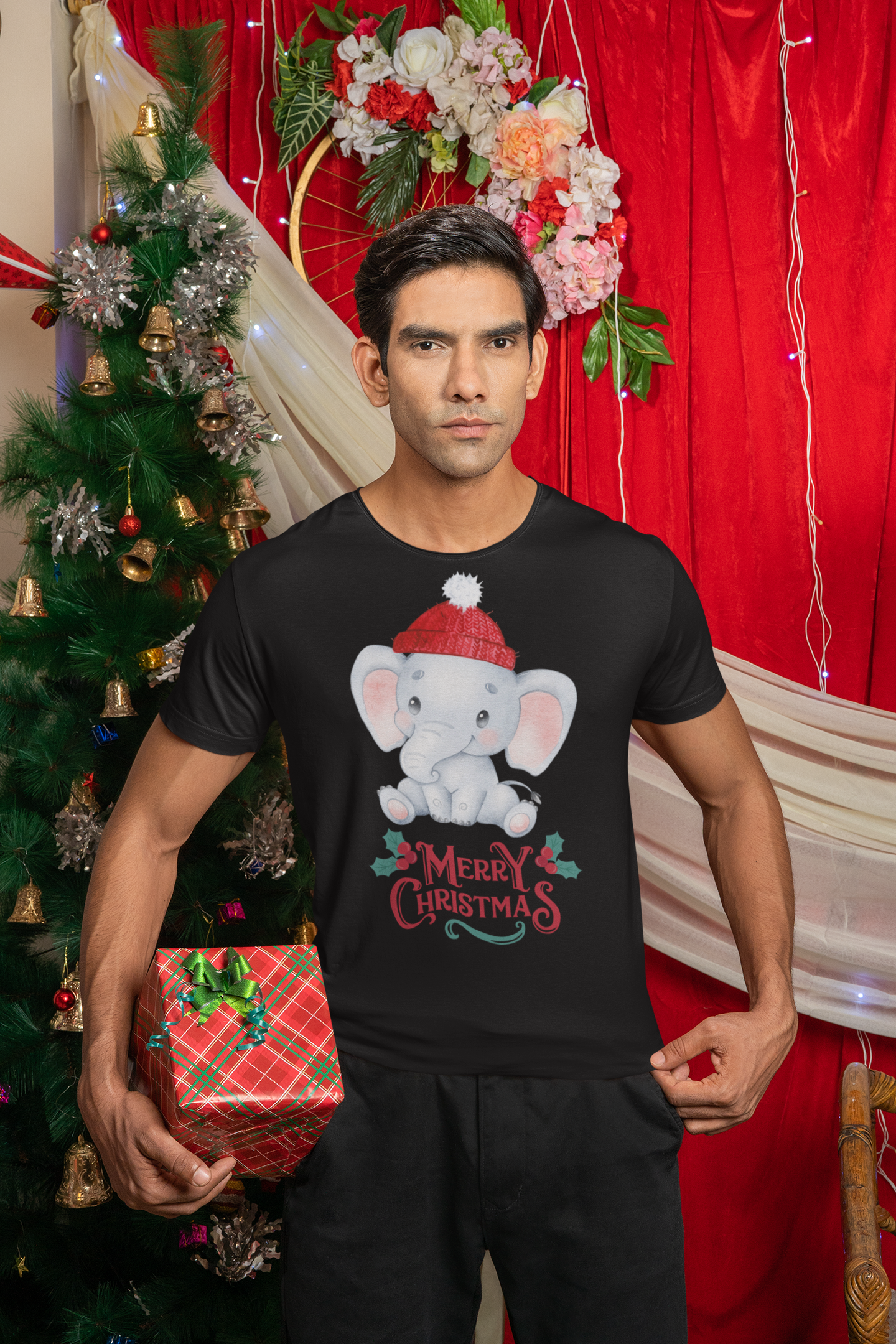 Elephant shirt, Santa Claus T-shirt, Christmas shirt, Christmas gift, personalized T-shirt, Short sleeve unisex T-shirt