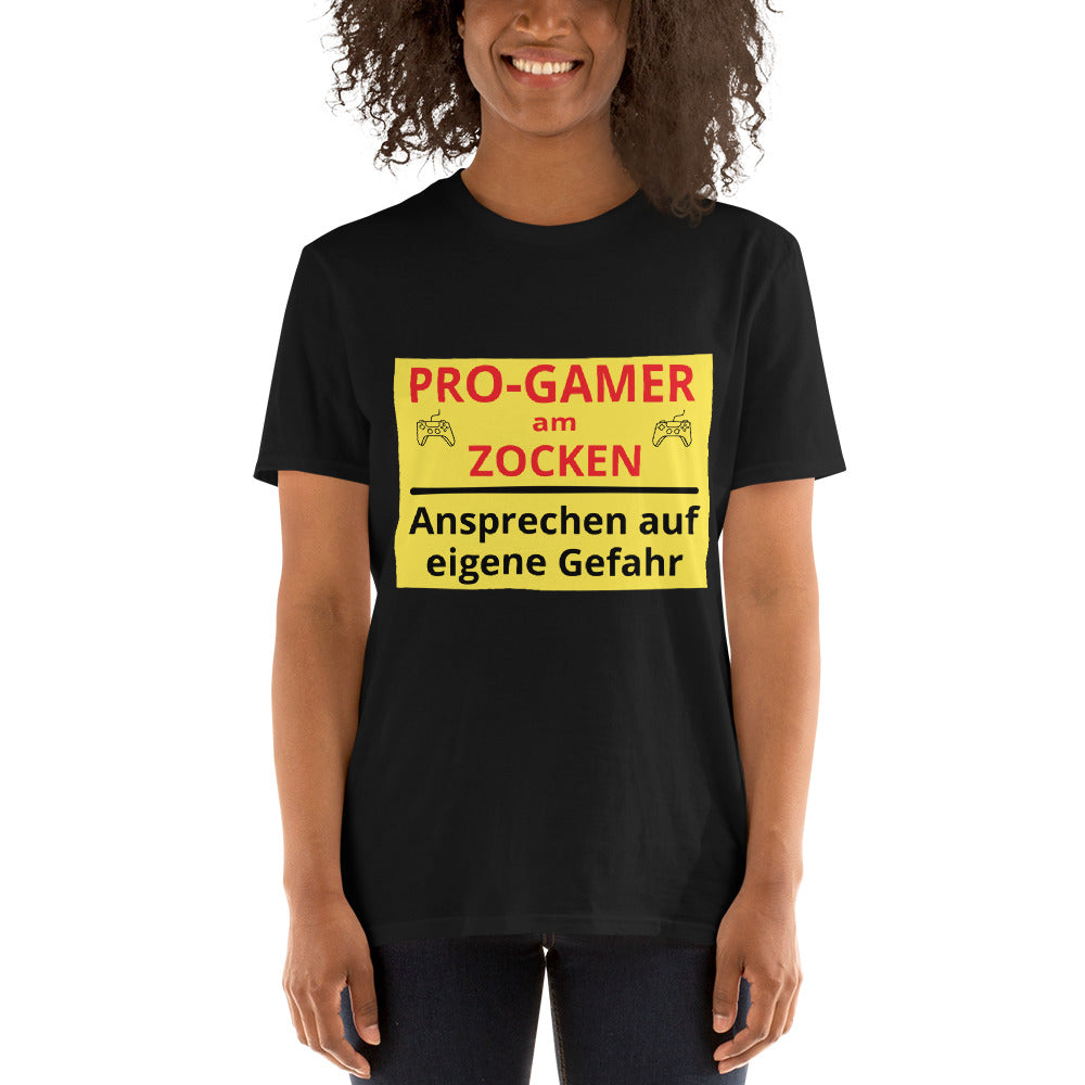 Pro Gamer Gaming Short Sleeve Unisex T-Shirt