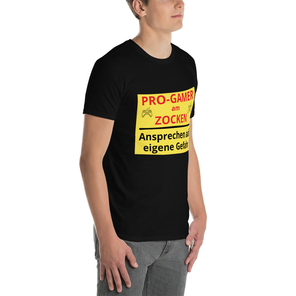 Pro Gamer Gaming Short Sleeve Unisex T-Shirt