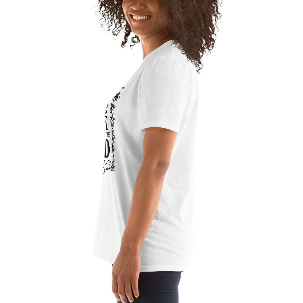 Be strong Short-Sleeve Unisex T-Shirt